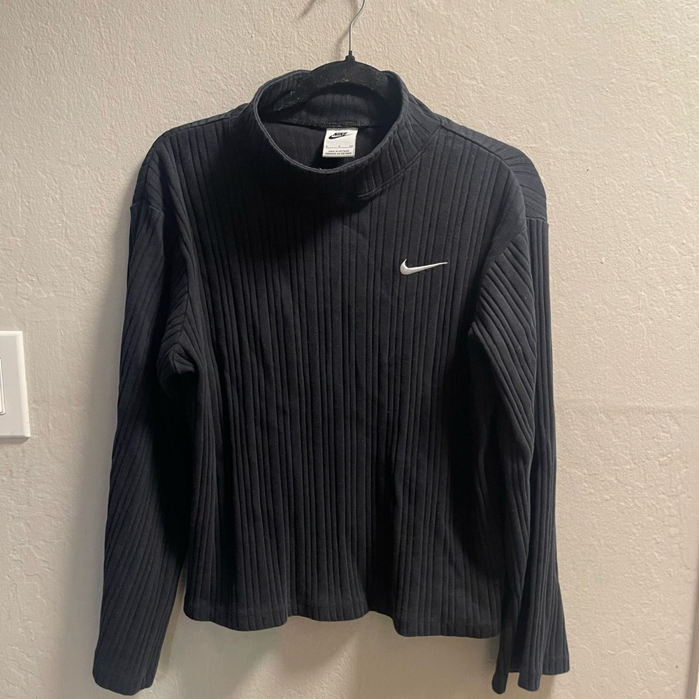Nike Black Ribbed Long Sleeve Shirt
